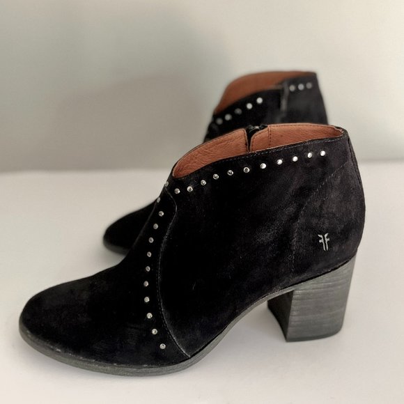 Frye Nora Suede Silver Stud Ankle Boots Black Size